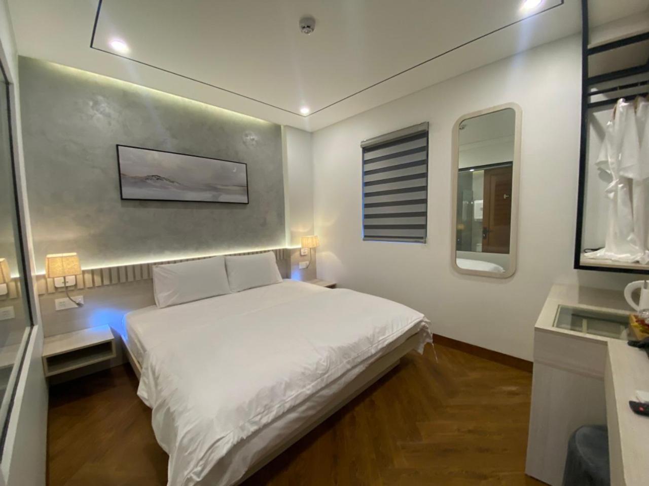 Y'S Sea House Hotel Куи Нхон Екстериор снимка